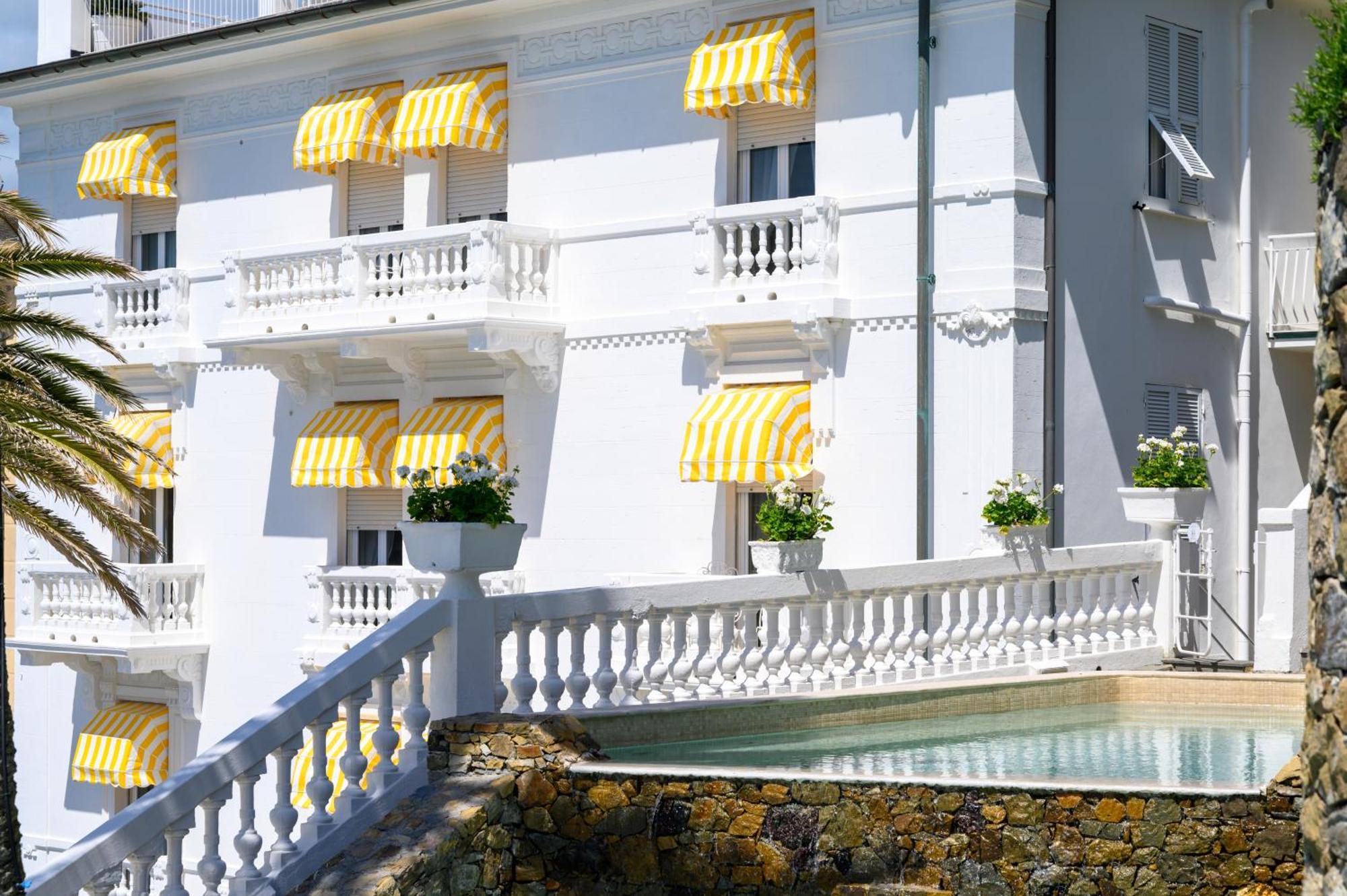 Hotel Helvetia Sestri Levante Exterior foto